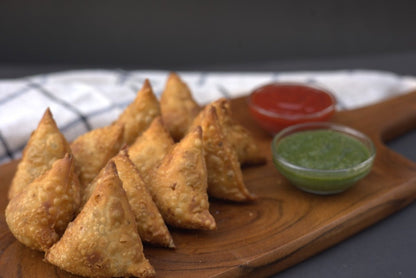 Almani Chicken Samosa - Almani